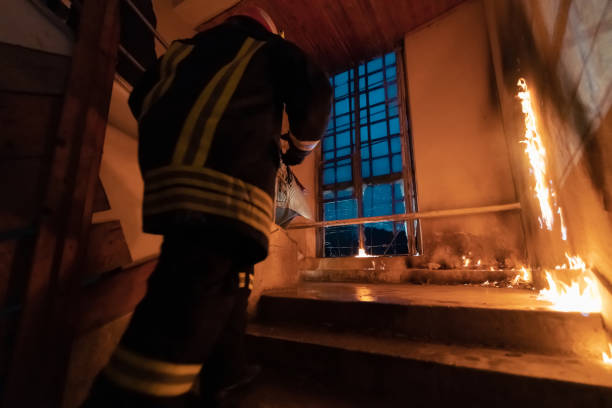 Benefícios do combate curso de bombeiro civil